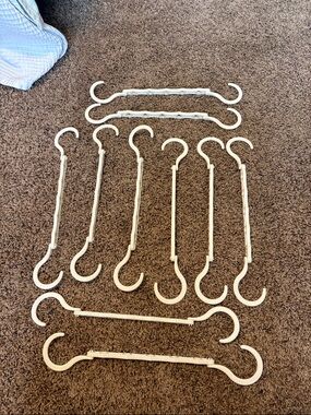 Amazon Essentials White Multi-Purpose Hook Organizers - Set of 10